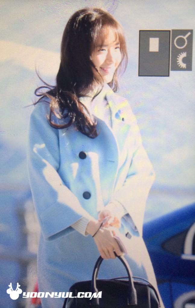 [PIC][07-01-2015]YoonA xuất phát đi Hàng Châu - Trung Quốc để quay bộ phim truyền hình của cô vào sáng nay B6t5OCwCUAAx8nB