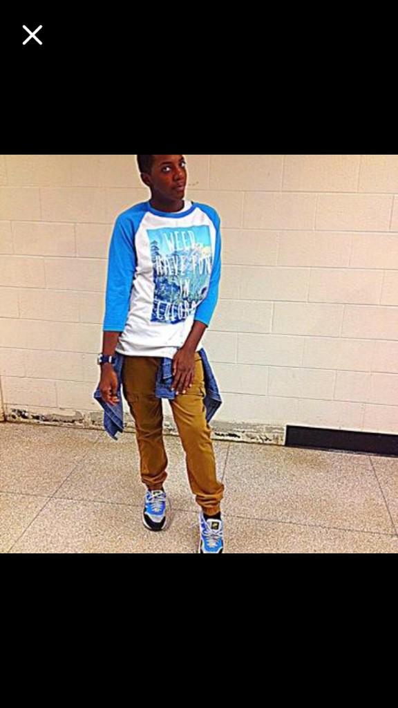 Yola_Hendrix tweet picture