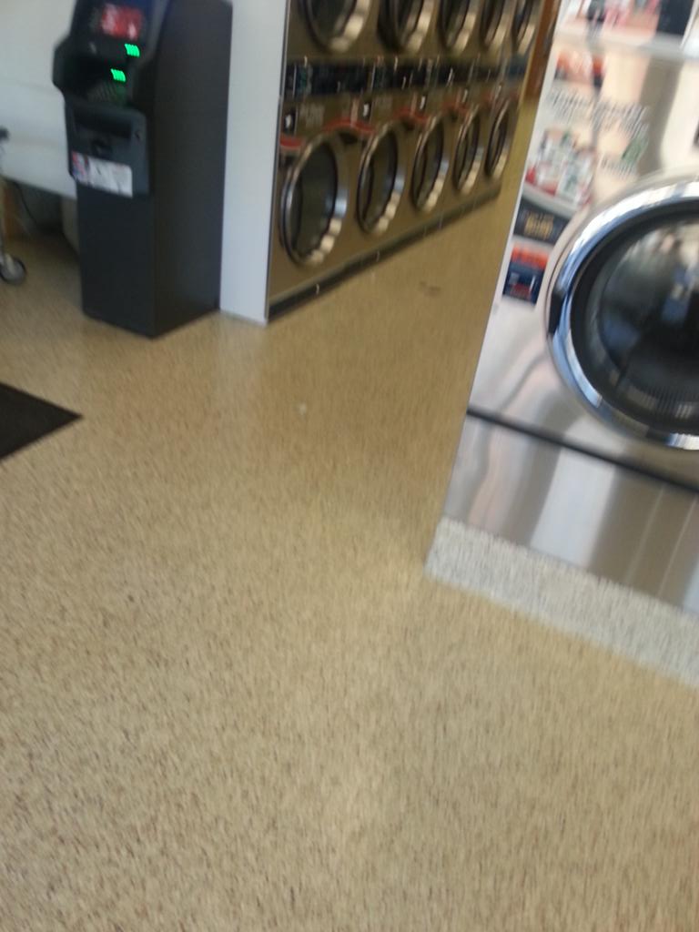 ConceptsInConcr's tweet image. 750 sqft of an epoxy flake floor in a commercial laundromat in Doylestown. #epoxy #epoxy flake # floor # Doylestown