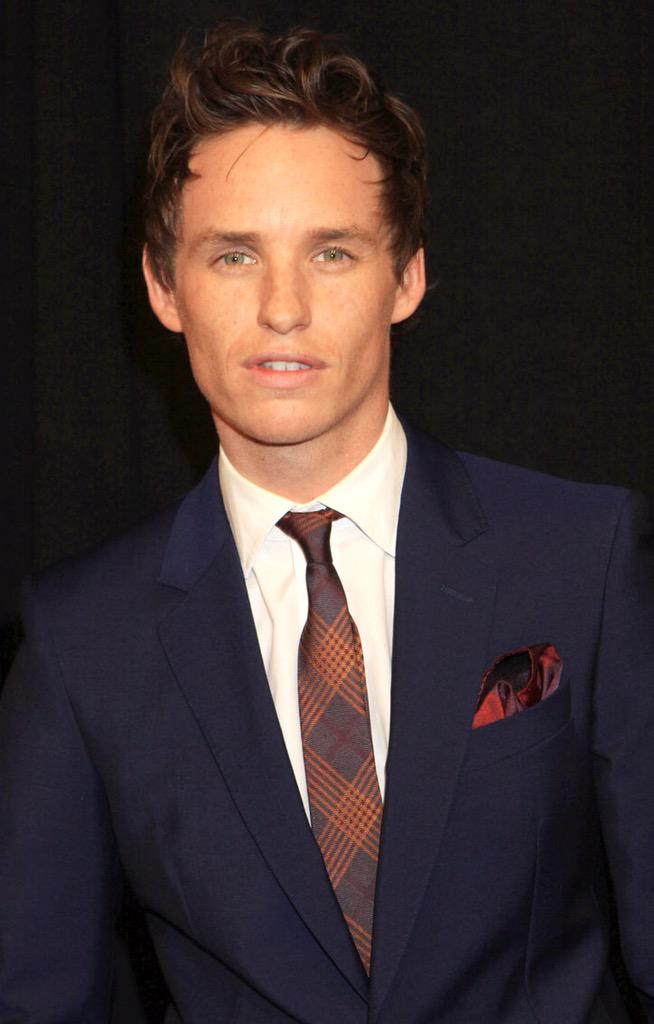  day 6: today is Eddie Redmayne\s birthday.happy birthday to a very talented (and attractive) actor.  