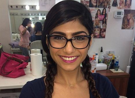 Why 21-year-old mia khalifa is making waves online. - scoopnest.com