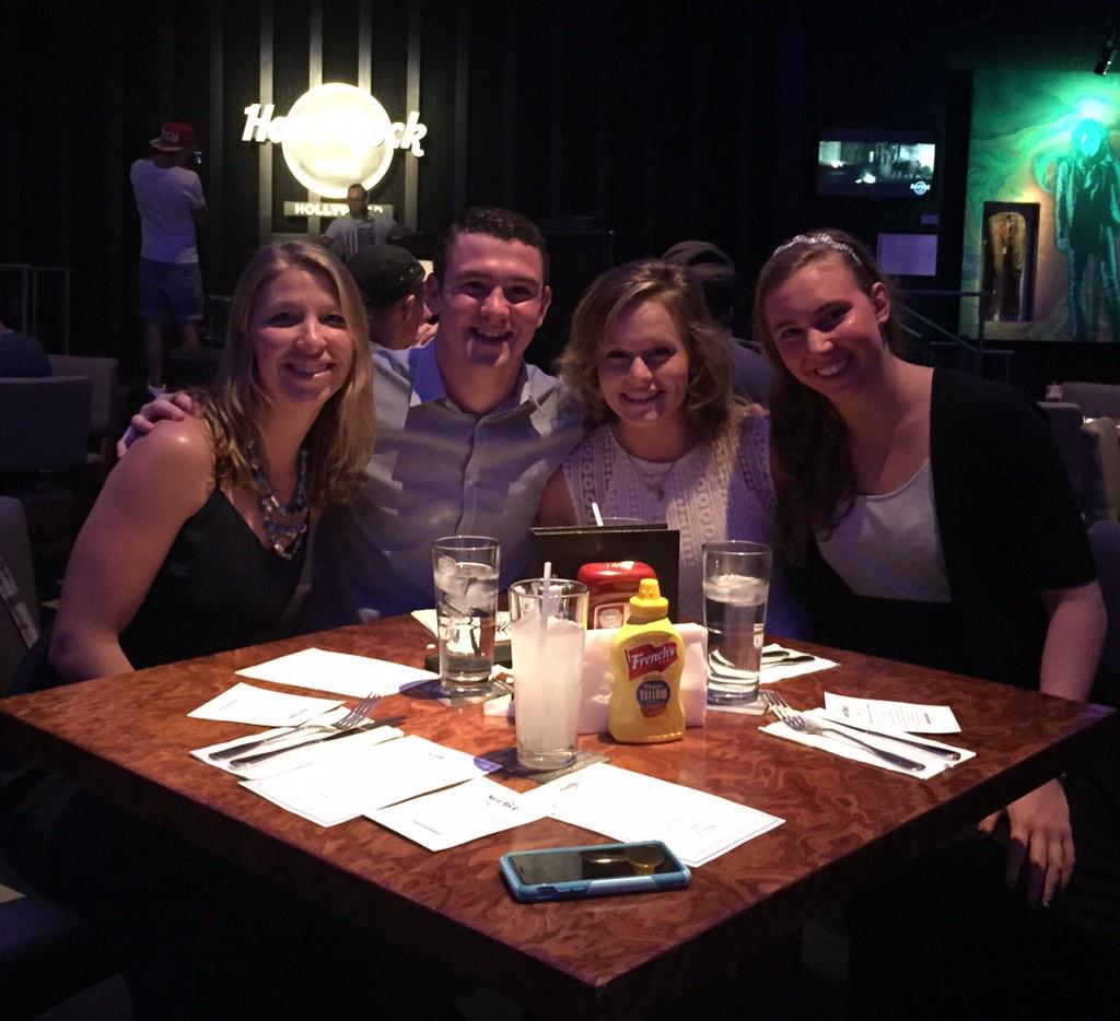 amtillie's tweet photo. Best looking table in the Hardrock Cafe #TitansInHollywood #wcswim http://t.co/JD07ECfrU7