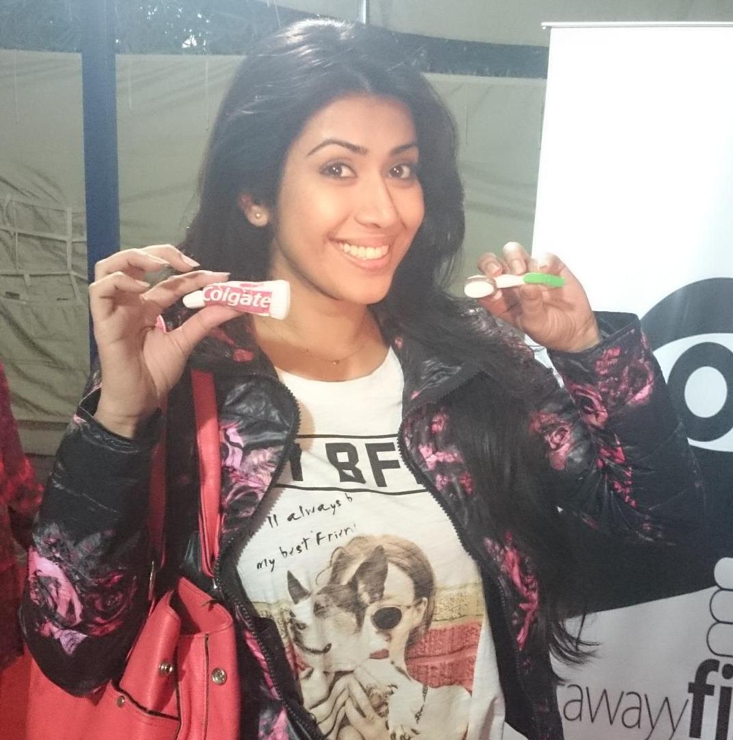 AnkzBhargava's tweet photo. Kya aàpke toothpaste mein Namak hai???
Ha ha
#designercake #wrapup #funshoot #redfuse #superfun #cutawayyfilms http://t.co/gIjC31GWuM