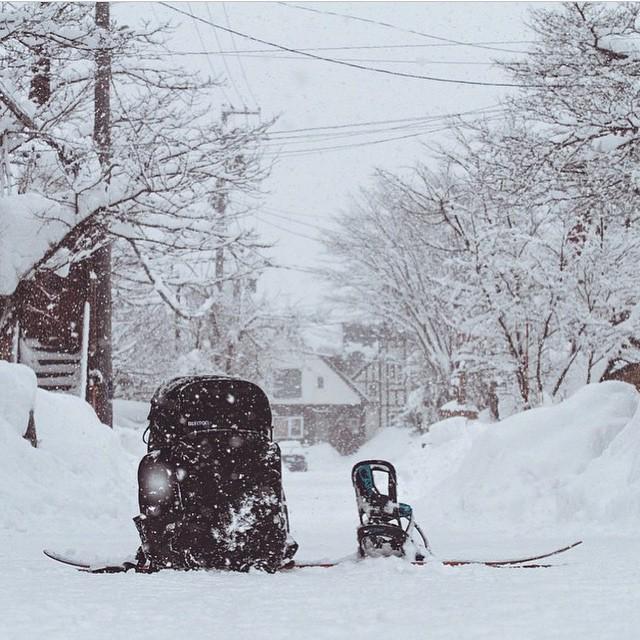 BurtonAustralia's tweet photo. Good day out. #WHATIPACK http://t.co/LkGgOL1jzV