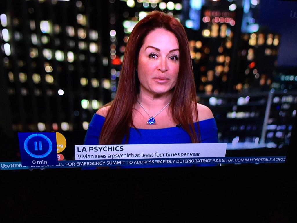 _DoubleChecker's tweet image. New year, new crazy typo on @GMB! #needaproofreader #fatfingers #northantshour