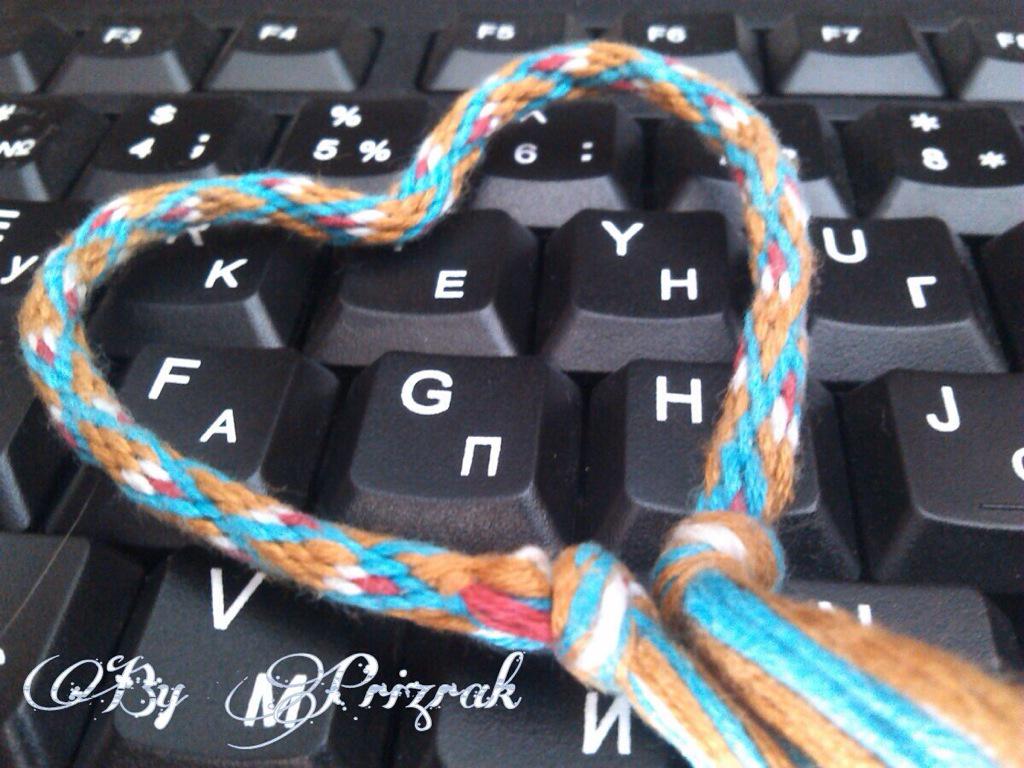 Sof1yaSonya's tweet photo. #handmade http://t.co/O0VgE9VlAf