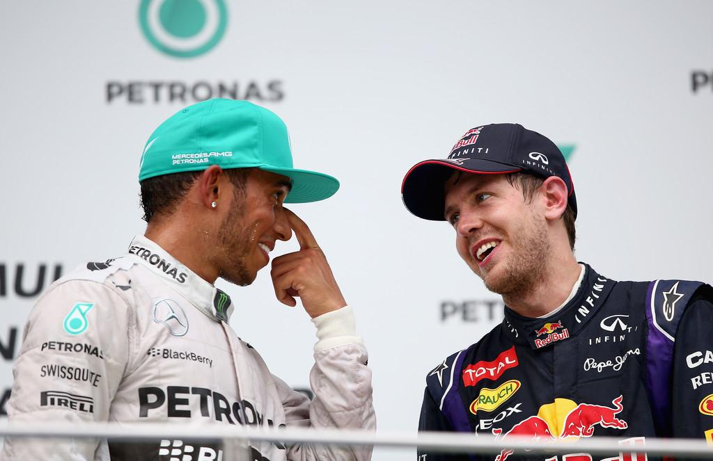 We wish a Happy Birthday to Lewis Hamilton! :) 
