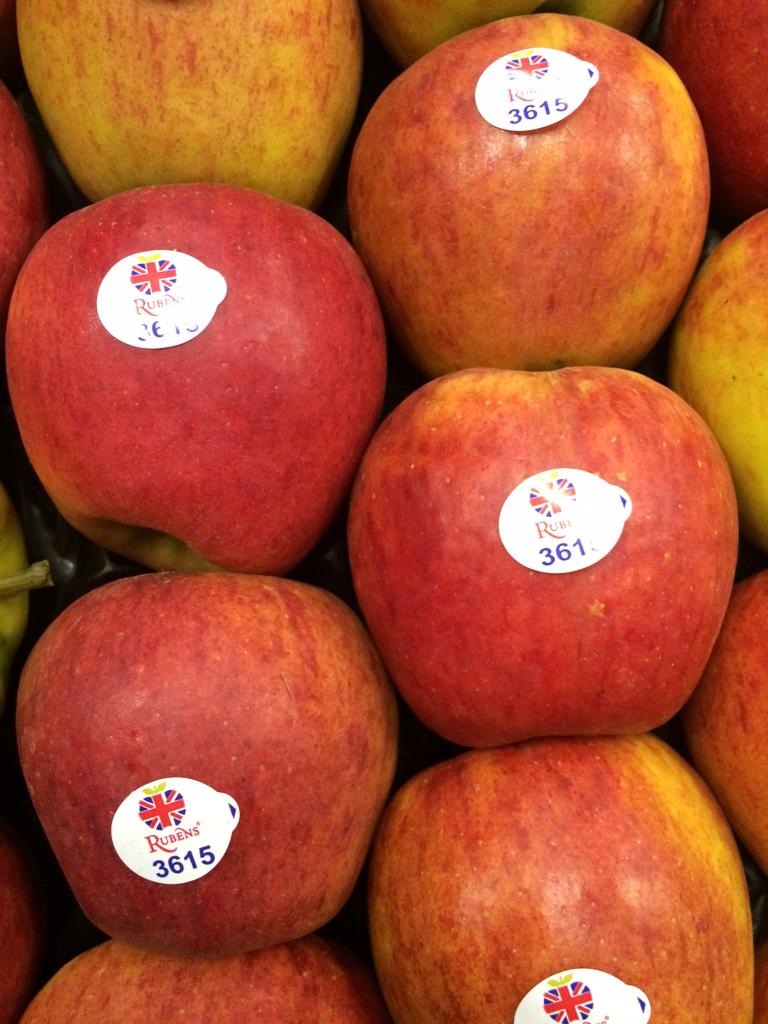 Award winning Rubens have won "Britain’s Tastiest Apple” 4 years in a row. <a href="/TastyRubens/">Tasty Rubens</a> It is justly deserved!