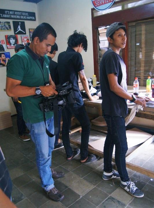 StripeStoreID's tweet photo. Thanks to Liputan 6 Pagi @pagiweekend @SCTV_ for covering up our office and workshop! #PopArtIsForEveryone http://t.co/TpcGzJVleI