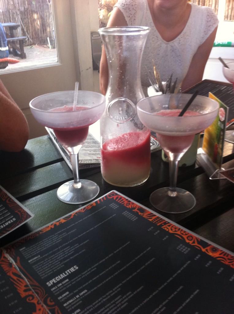 nicci_sa's tweet photo. Margaritas #zapatta http://t.co/0KqRWhHvQd
