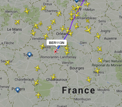 airlivenet's tweet photo. BREAKING Air Berlin #AB3224 from Dusseldorf to Malaga is in an emergency over France. Track: http://t.co/mzKkQjAQr1 http://t.co/AcnRaOr9W6