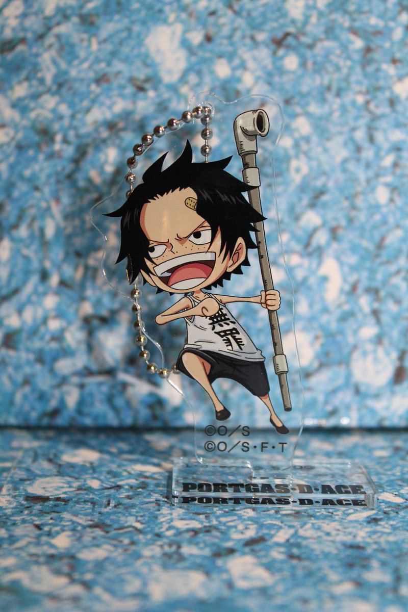 One Piece麦わらストア渋谷本店 新商品 三兄弟の可愛い寝顔ブロマイドも付いてくる Run Run コレクション ポートガス D エース 子供時代 700円 税 麦わらストア限定コーナーにて好評発売中 麦わらストア Onepiece Http T Co 5kektuyyku