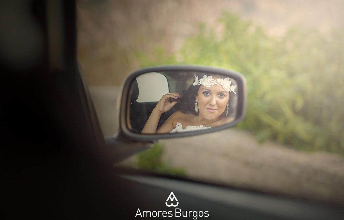 Siempre estamos atentos a cualquier detalle.
#amoresburgos #fotografojodar