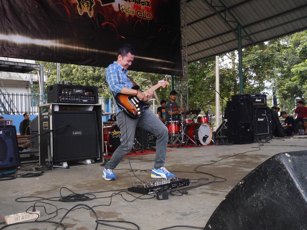 luxury_id's tweet photo. @ gor permanen acra "lets rock" 03januari2015
   _keep the spirit_ http://t.co/xIlUVdNkLl