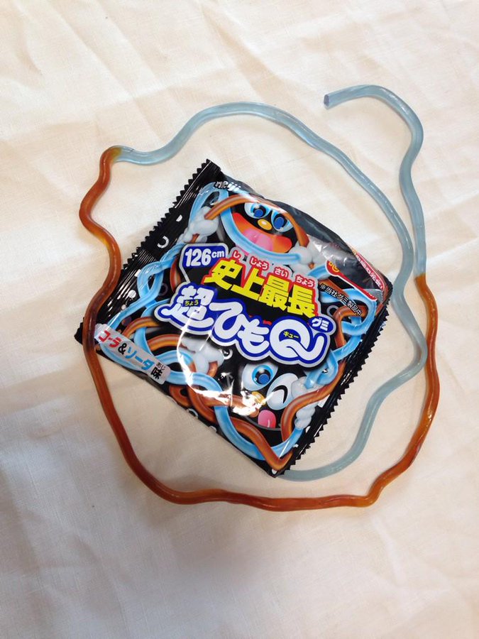 Japanese Twitter User Spends Three Hours Knitting An Edible Scarf Out Of Gummy Candy Soranews24 Japan News
