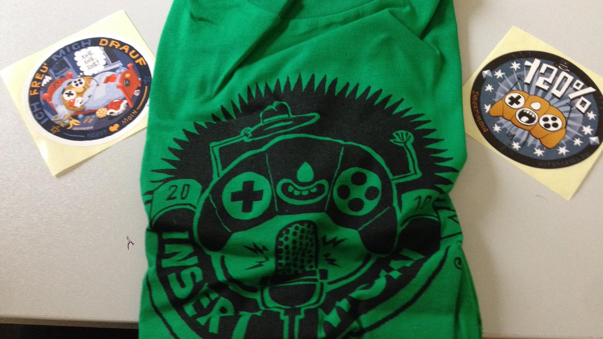 GameOvermeier's tweet image. Yes, mein #InsertMoin Fan-Set ist da! Als Jubel-Journo reichen die Sticker bestimmt bis 12:30 Uhr. Danke @manuspielt