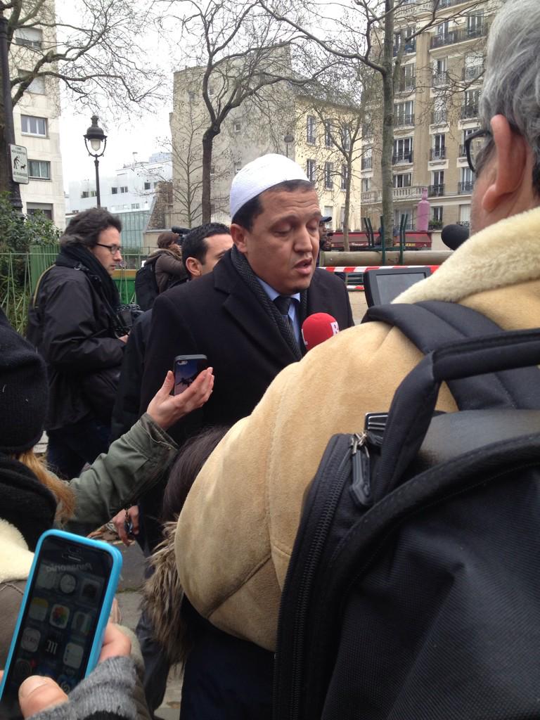 LThouny's tweet photo. L'imam de Drancy : "La République doit se montrer extrêmement ferme face à ces personnes qui sèment la terreur" http://t.co/f6zBJIQRWM