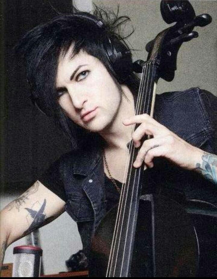 Happy Birthday to one of my others Saviour :\"33
Jeremy Miles Ferguson  Ily!         