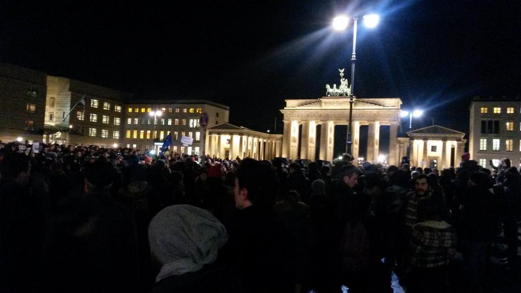 B6w5PuPCQAA-pYg.jpg:large