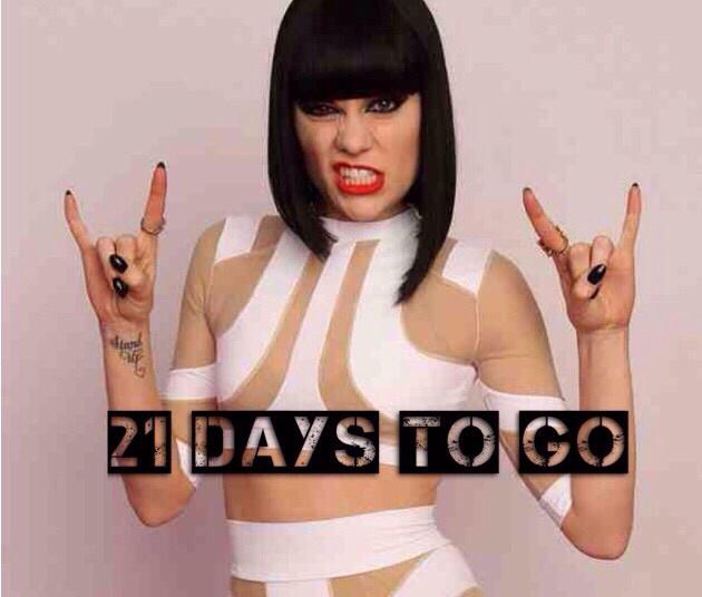 _Zoe_Carter's tweet photo. Counting down the days !
Will be one of the best days of my life! @leannecarter4 @JessieJ http://t.co/WAqrTRp8Wy