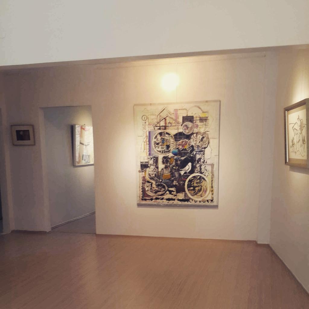 Ervaartgallery's tweet photo. 2015 karma eserler #komet #halukakakçe #adnanturani #ibrahimtayfur #leylagamsız http://t.co/caywmlfw0s