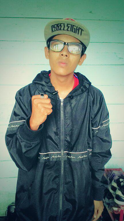 yardee03's tweet image. malam guys