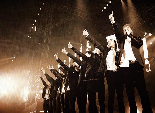 _shflyoO's tweet photo. 4年の両想い 素敵な4年間でした。ありがとうSUPER JUNIOR ありがとう ELF ！ またどこかで会いましょうね！！

소중한 모든 것을 묻으며 새로운 자기를 위하여. http://t.co/j92UFeloSt