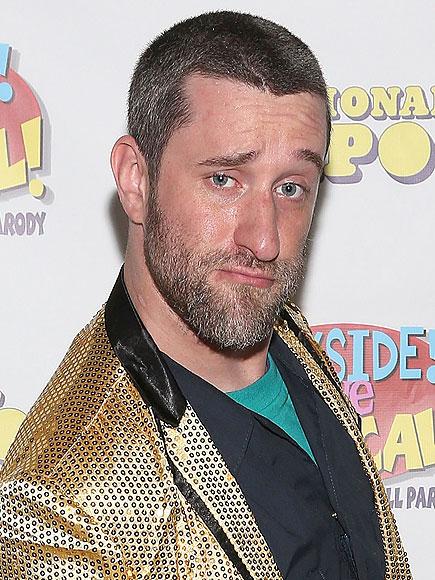 Happy 38th birthday Dustin Diamond. Will he cut the cake or just stab it? 