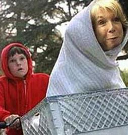 Happy Birthday Helen Worth! (Gail from Corrie as she\ll always be to me) Couch date 7.30 Dave Harrington 