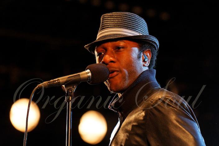 Happy Birthday from Organic Soul Singer Aloe Blacc is 36 
 