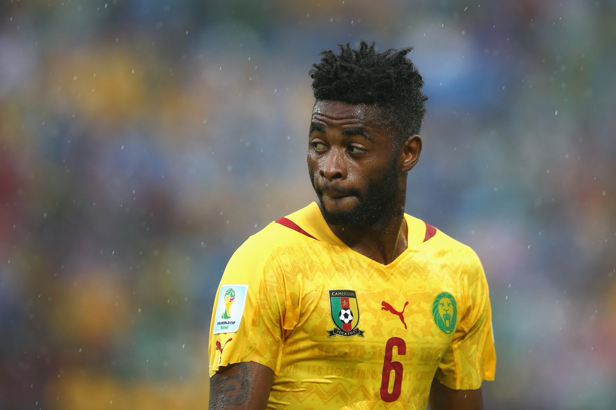 FutbolFolklore's tweet photo. #FolkloreInternacional
Retiro.
El centrocampista Alex Song deja la selección de Camerún. http://t.co/9PYZ1VSFIZ