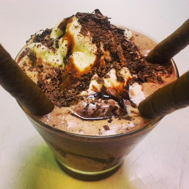 CafeBasilGoa's tweet photo. #cafebasil #icecream #sundae #goa http://t.co/669rhksYMd