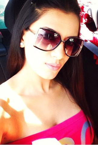 Rohitkeshari10's tweet photo. @smritikhanna123 #Off_Screen #Loking #WowSo #Amazing #Beautiful #Pretty #Attitude #Charming #Innocent #Princess. ♥♡♥♡ http://t.co/L1mfwCJCvL