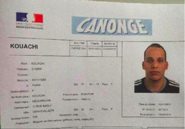 Corriere's tweet image. #CharlieHebdo, localizzati i tre sospetti killer: due fratelli e un 18enne corriere.it/foto-gallery/e… via @corriereit