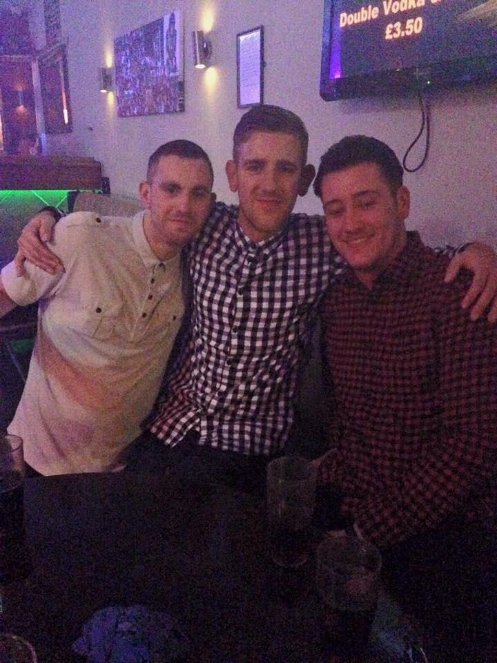 09mikemike's tweet image. Fagan birthday 🎊🍻