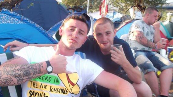 09mikemike's tweet image. 