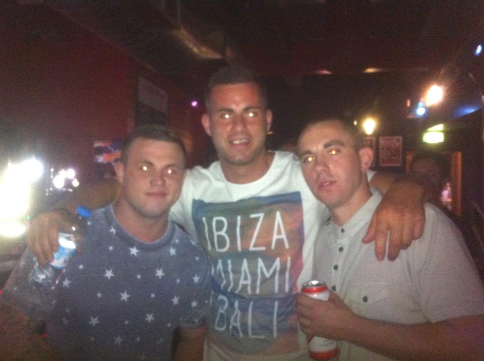 09mikemike's tweet image. 