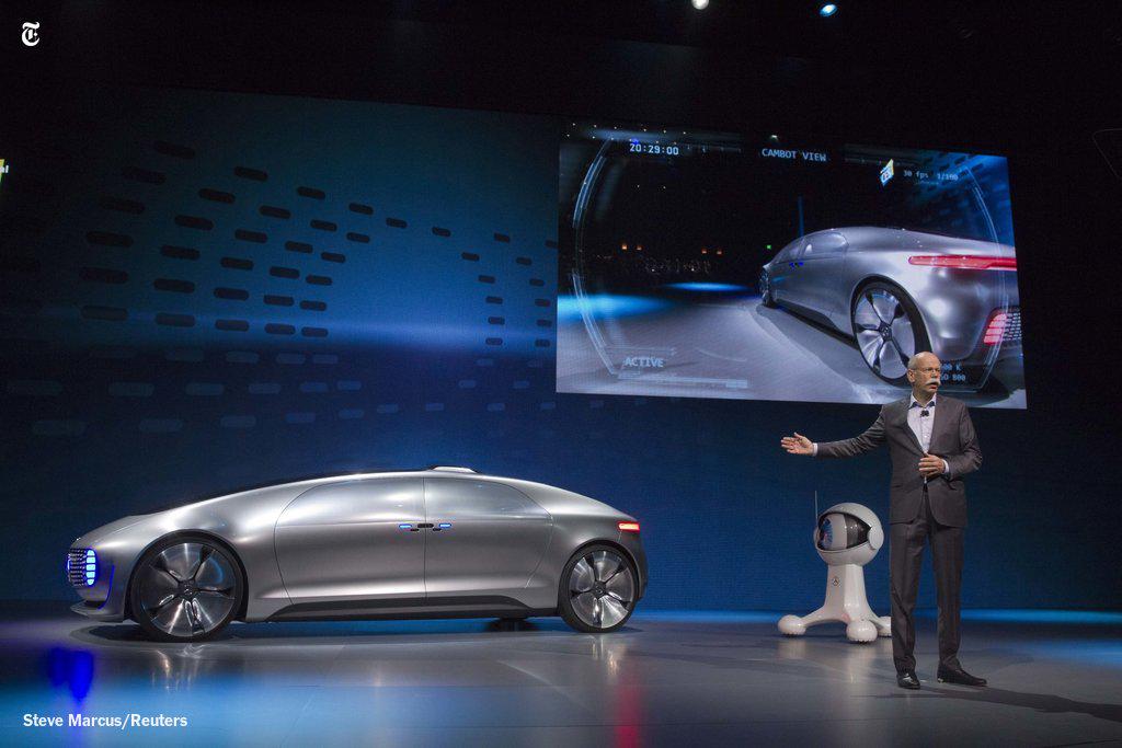 nytimes's tweet image. Major automakers now see a world of completely self-driving cars nyti.ms/1tP1D62