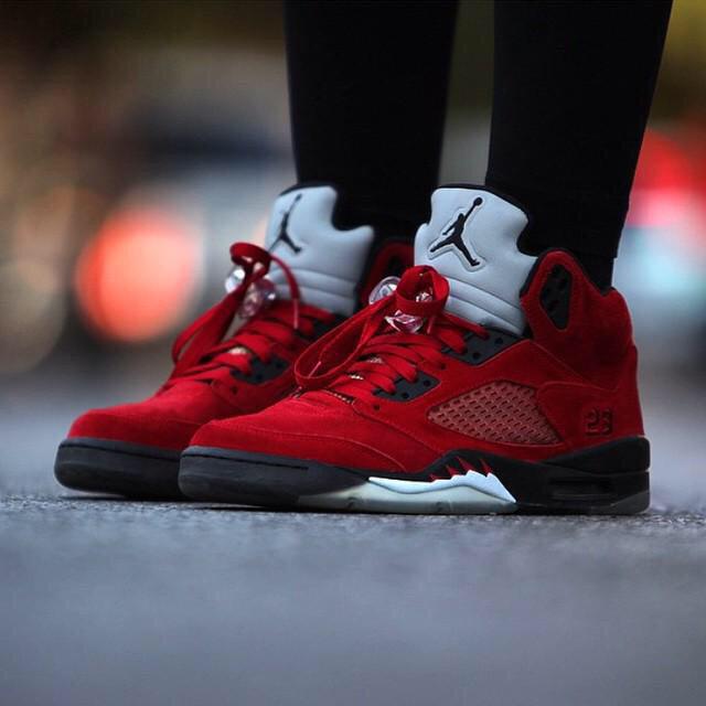 kicks on fire store