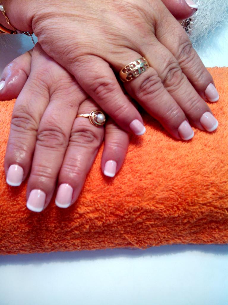 TatiDeMar's tweet photo. ESMALTADO PERMANENTE http://t.co/PD8OmEr8cg
