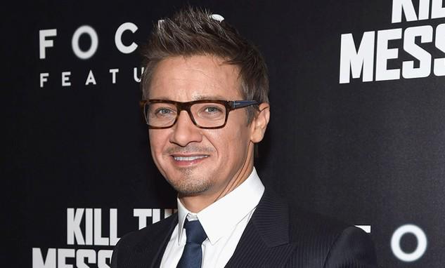 Happy birthday jeremy renner! 