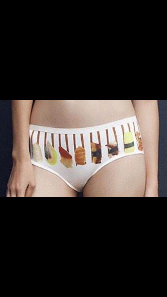 mrjoeburrito's tweet photo. If your girl is wearing these dont go near that pussy #fishy http://t.co/8JH1UmbXN2