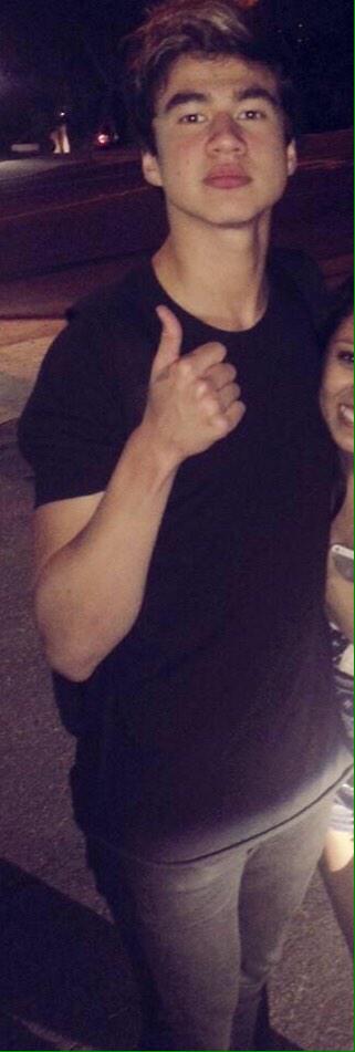 Hey i'm Calum. I'm new to rp/fl. i love pizza. RT?