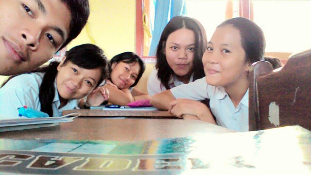 Ni <a href="/nadiapurbaa/">Nadia Purba</a>