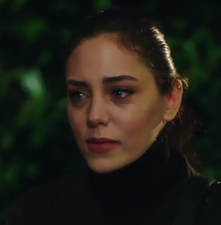 karayel_fan's tweet photo. #ÖyküKarayel #OykuKarayel #KaraParaAsk #eskiask http://t.co/UHikbasLZl