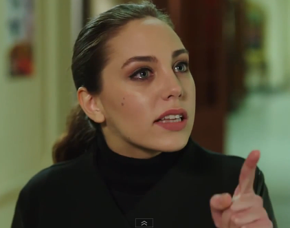 karayel_fan's tweet photo. #ÖyküKarayel´den atarli Ipek :) #OykuKarayel #KaraParaAsk #eskiask http://t.co/ooqD6PCwPM