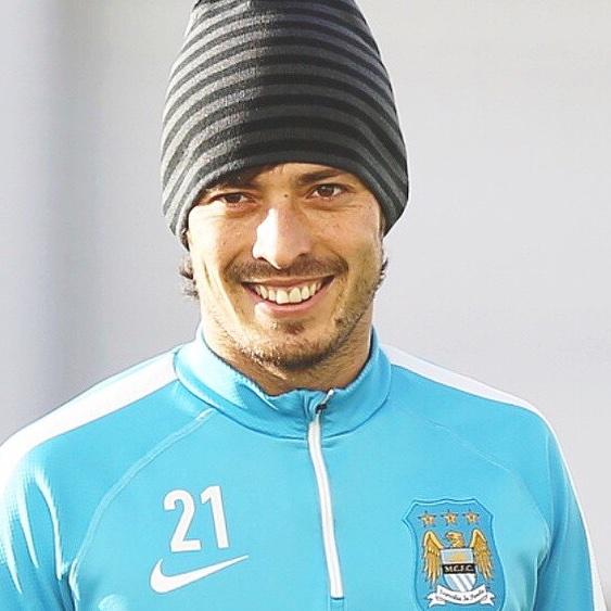  HAPPY BIRTHDAY David Silva hope you have a great day and an awesome year ahead of you. 