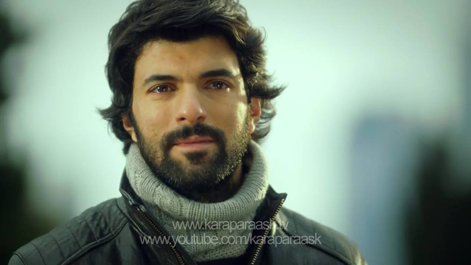 Farah_Joy_12art's tweet photo. #KaraParaAsk #eskiask @Artistanbul1 YOUR FACE IS THE SINCERITY ' S ADDRESS ! http://t.co/y463iR8KfG