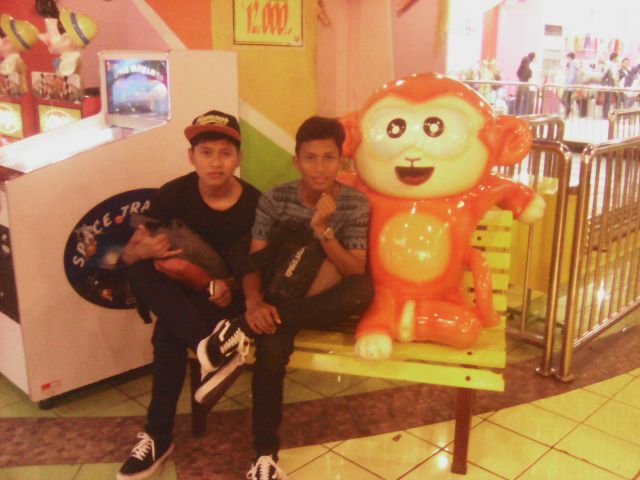 #Angga #Ibnu pas perform at robinson