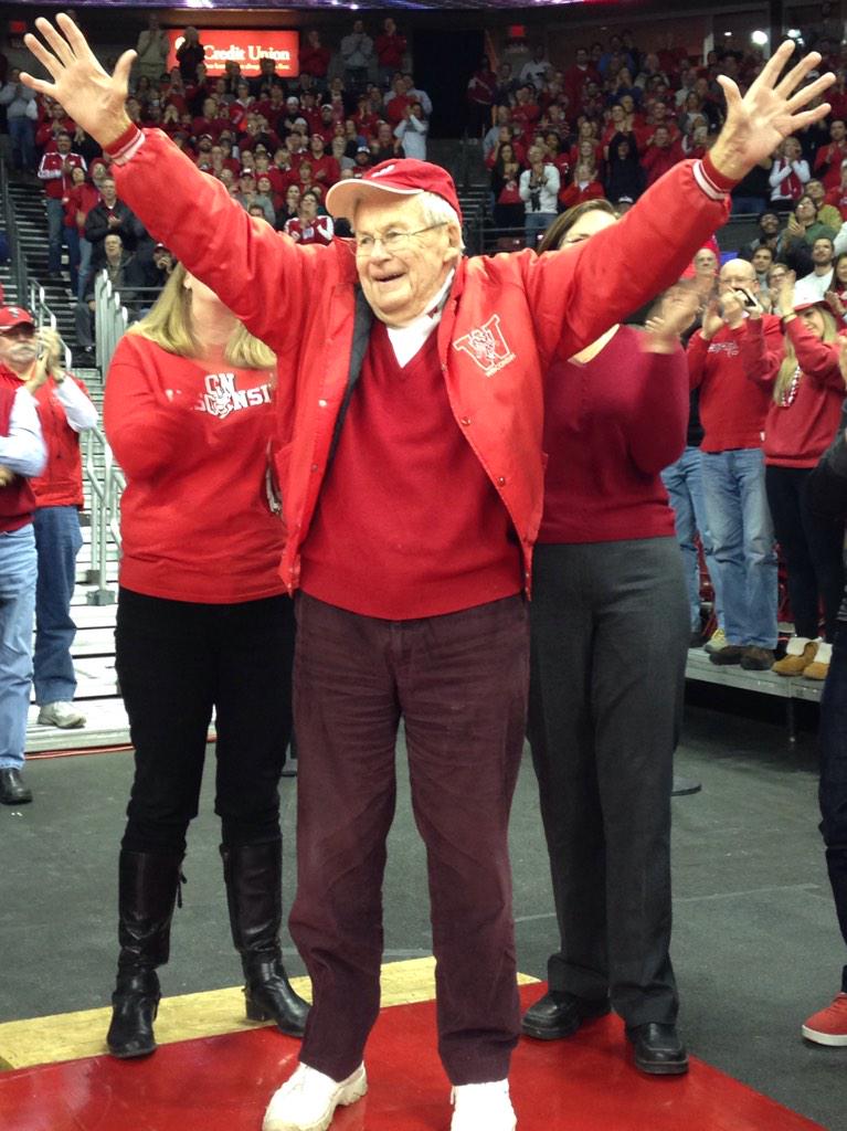 BadgerMBB's tweet image. There he is! RT @UWBadgers: Please welcome WWII Veteran and @BadgerMBB alumni, John Brady!